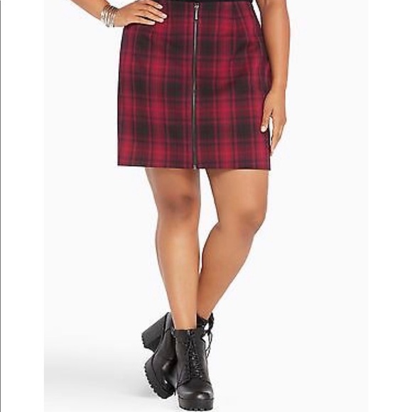 torrid Dresses & Skirts - Torrid Pink Plaid Mini Skirt With Pockets Size 22